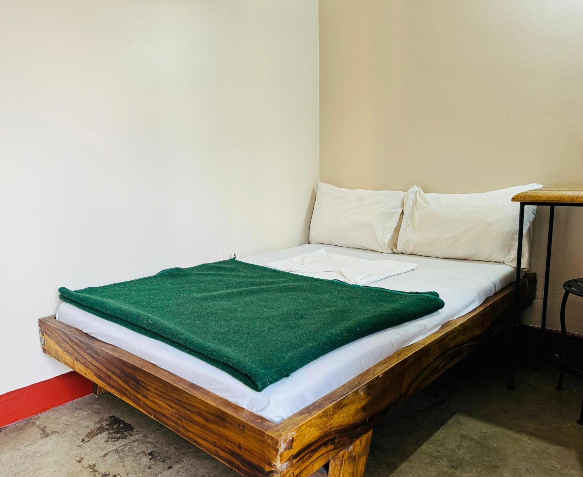 Arusha Backpackers Hotel Екстериор снимка
