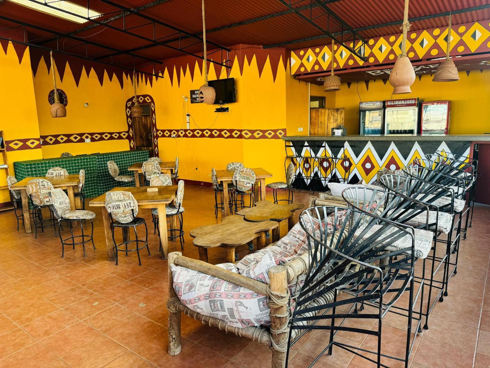 Arusha Backpackers Hotel Екстериор снимка