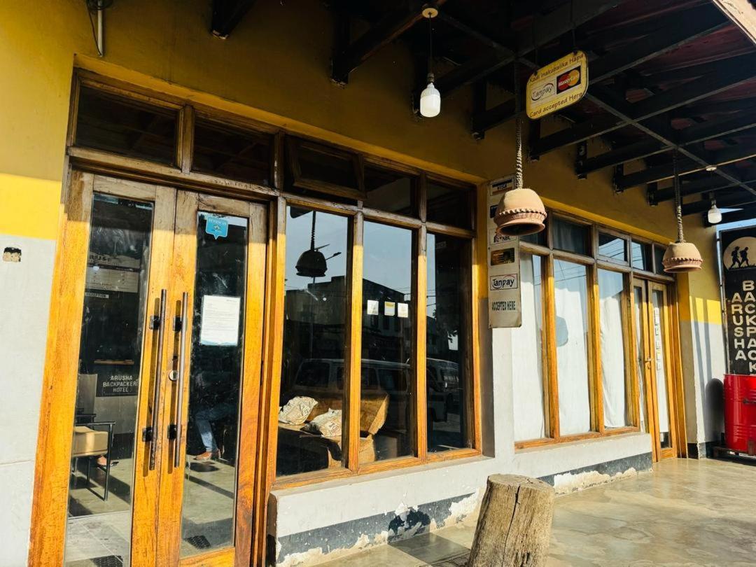 Arusha Backpackers Hotel Екстериор снимка