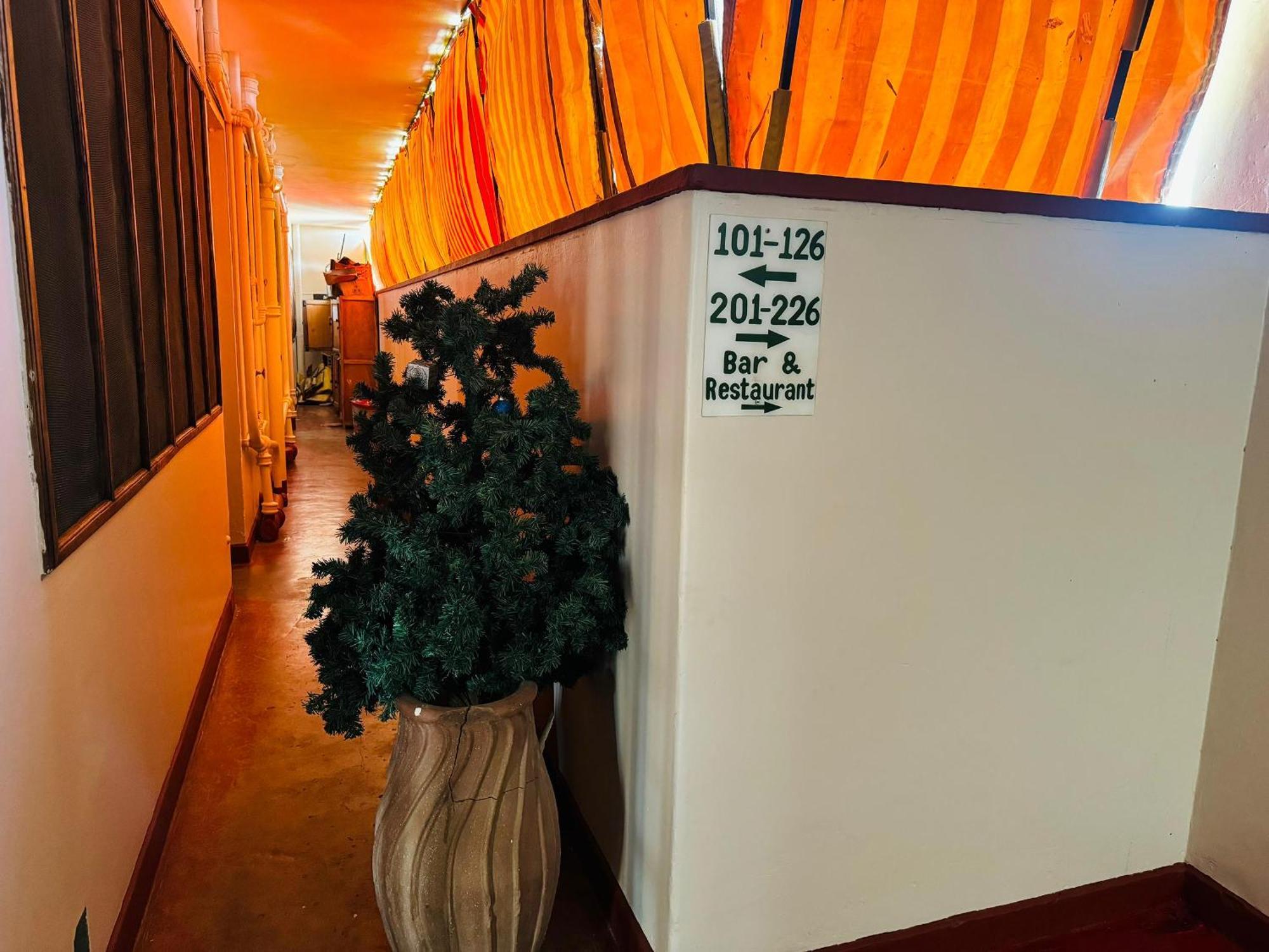 Arusha Backpackers Hotel Екстериор снимка