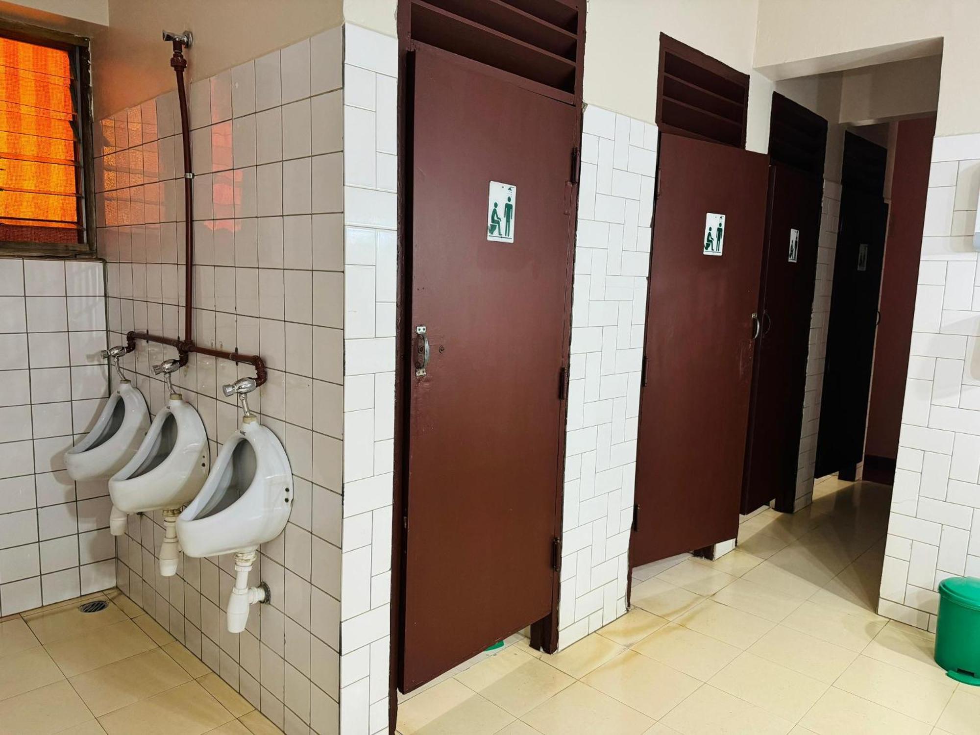 Arusha Backpackers Hotel Екстериор снимка